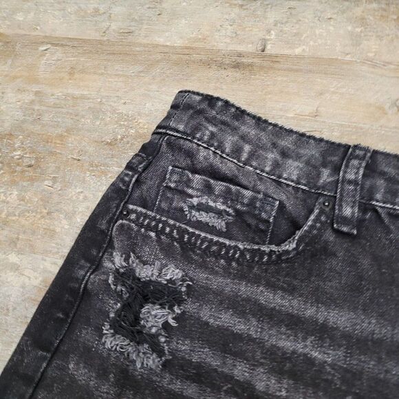YMI High Rise Dream Fit Shorts Black Dark Wash Womens 11 / 30 Button Fly Denim - Picture 5 of 13